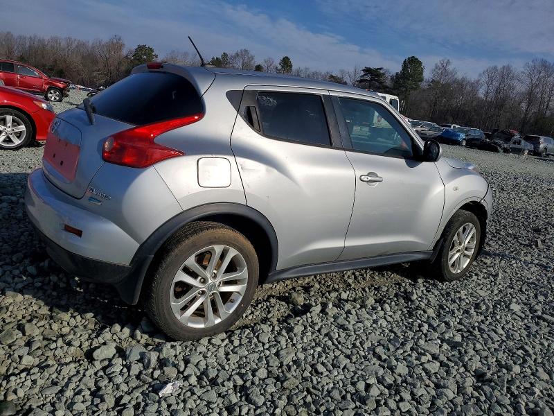 Foto 3 de la subasta – 2014 NISSAN JUKE S con VIN JN8AF5MV2ET357082