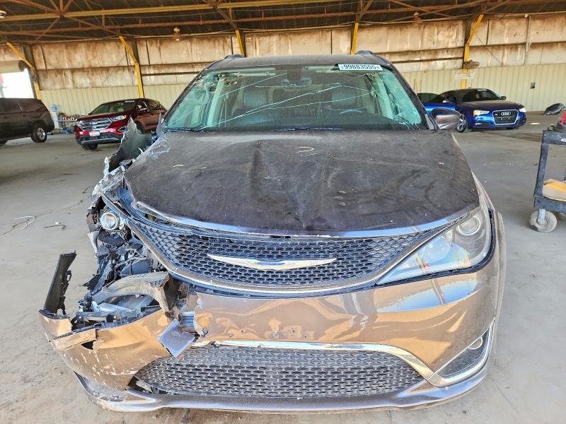 Photo 5 from auction – 2017 CHRYSLER PACIFICA with VIN 2C4RC1BG9HR539748