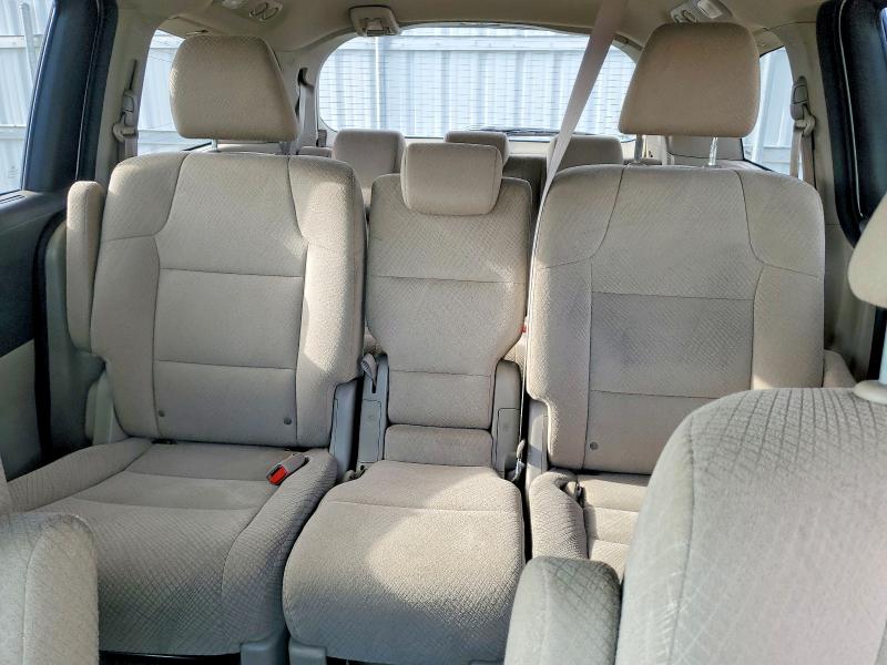 Photo 10 from auction – 2016 HONDA ODYSSEY SE with VIN 5FNRL5H33GB056861