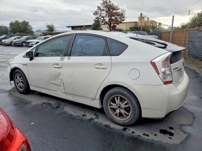 Photo 2 from auction – 2010 TOYOTA PRIUS with VIN JTDKN3DU2A0110123