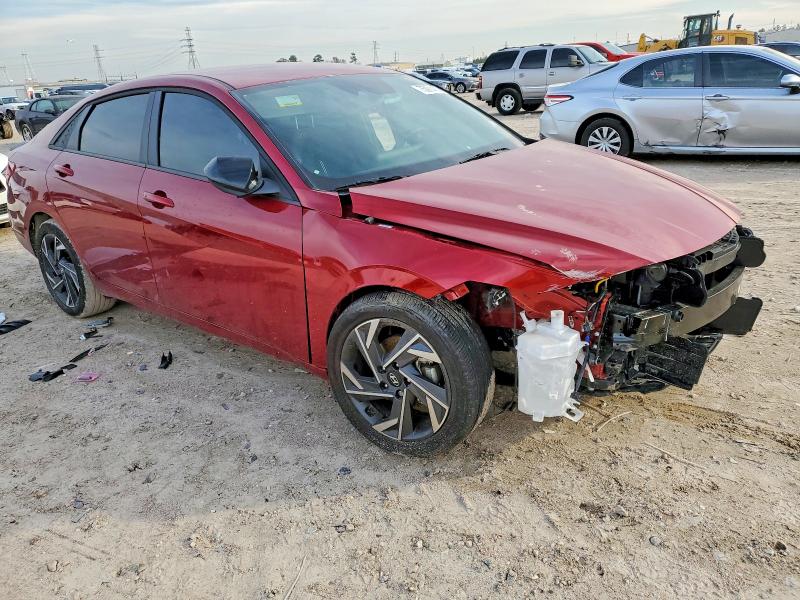 Photo 4 from auction – 2025 HYUNDAI ELANTRA with VIN KMHLM4DG5SU012913