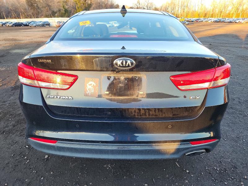 Photo 6 from auction – 2018 KIA OPTIMA with VIN 5XXGU4L37JG199385