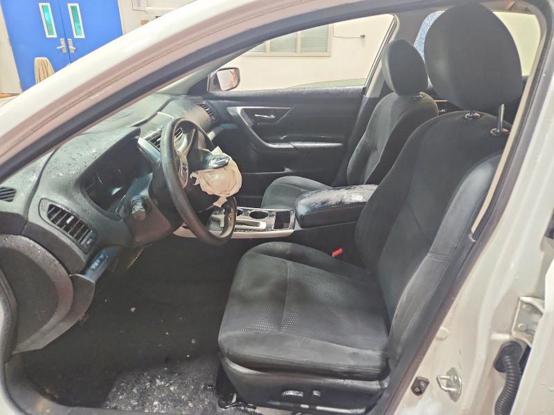 Photo 7 from auction – 2015 NISSAN ALTIMA 2.5 with VIN 1N4AL3AP8FC470735