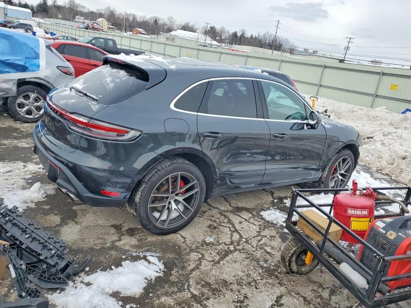 Photo 3 from auction – 2022 PORSCHE MACAN S with VIN WP1AG2A50NLB23307