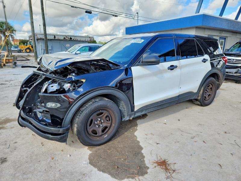 FORD EXPLORER P 2022 with VIN 1FM5K8AB8NGB46302 - Photo from auction