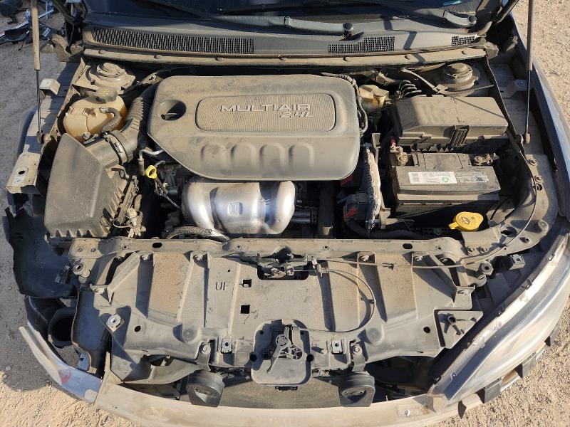 Photo 11 from auction – 2015 CHRYSLER 200 LIMITE with VIN 1C3CCCAB1FN634620