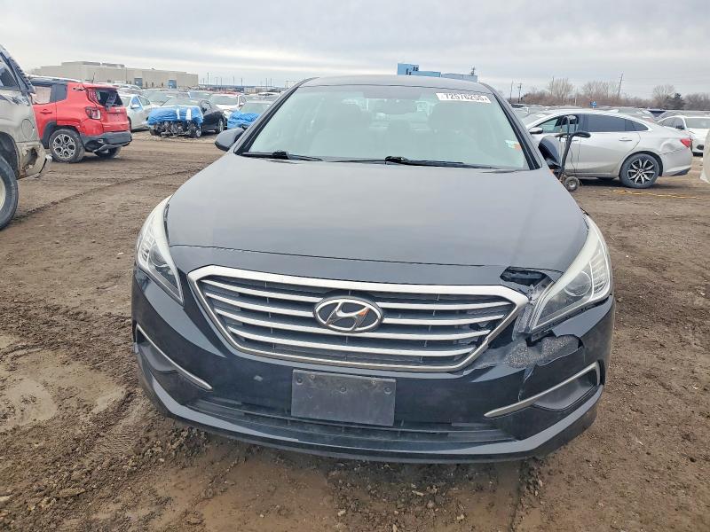 Photo 5 from auction – 2016 HYUNDAI SONATA SE with VIN 5NPE24AF4GH262997