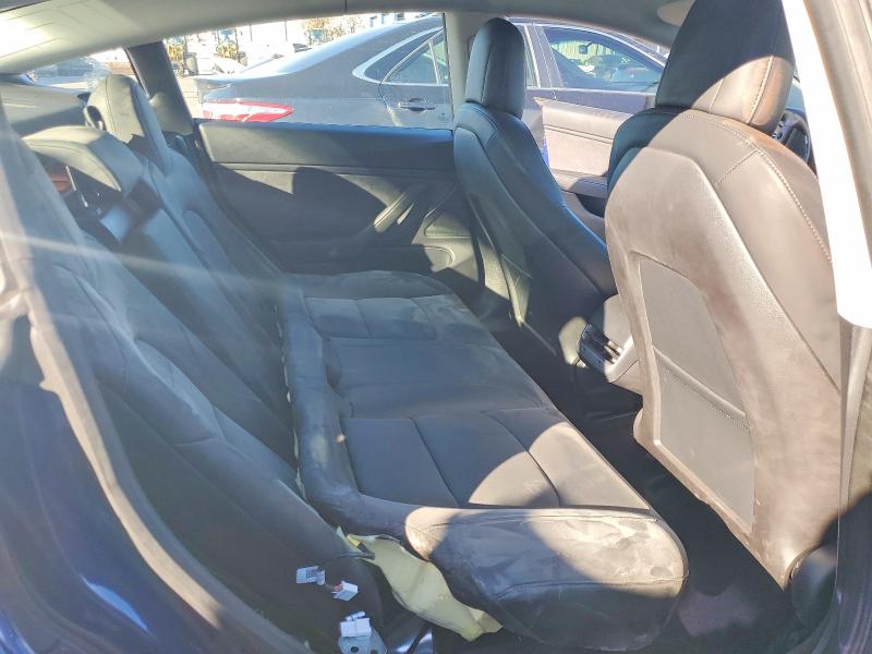 Photo 10 from auction – 2018 TESLA MODEL 3 with VIN 5YJ3E1EA2JF110203