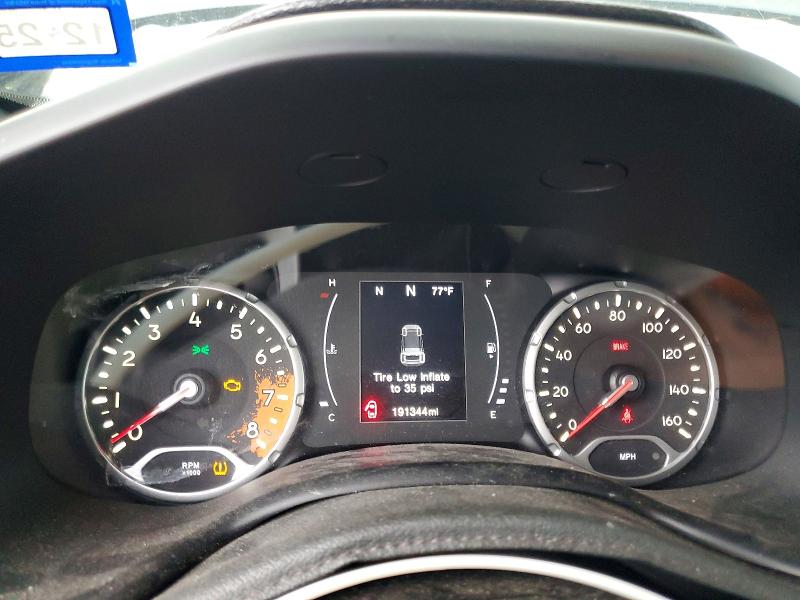 Photo 9 from auction – 2018 JEEP RENEGADE with VIN ZACCJABB2JPH61140