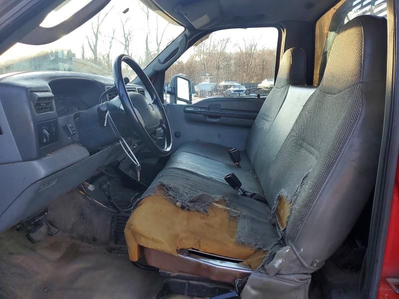 Photo 5 from auction – 2004 FORD F550 SUPER with VIN 1FDAF57P64ED38798
