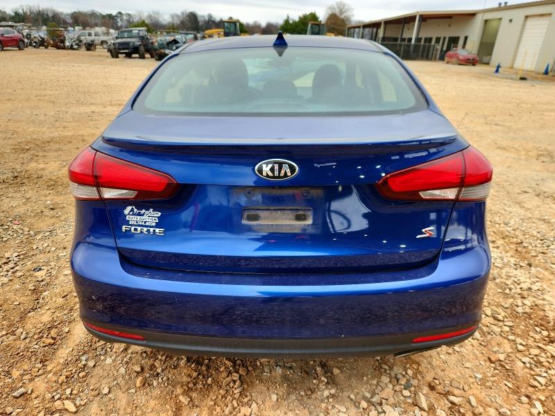 Photo 6 from auction – 2018 KIA FORTE LX with VIN 3KPFL4A76JE196197