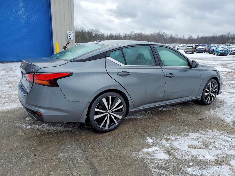 Photo 3 from auction – 2022 NISSAN ALTIMA with VIN 1N4BL4CV7NN416786