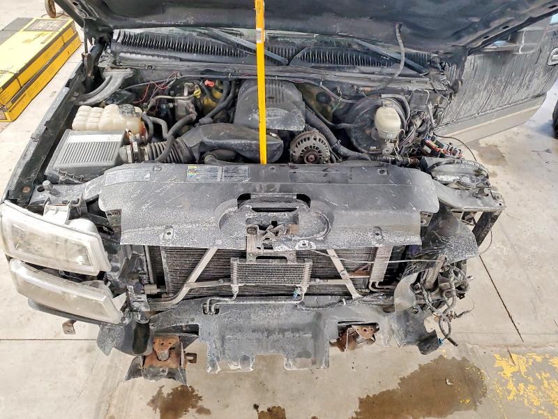 Photo 11 from auction – 2005 CHEVROLET SILVERADO with VIN 2GCEK13T151254601