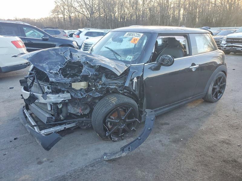MINI COOPER 2021 with VIN WMWXR3C07M2N87791 - Photo from auction