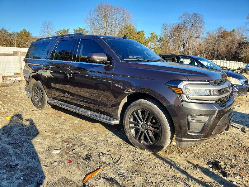 Photo 4 from auction – 2023 FORD EXPEDITION with VIN 1FMJK1J82PEA63070