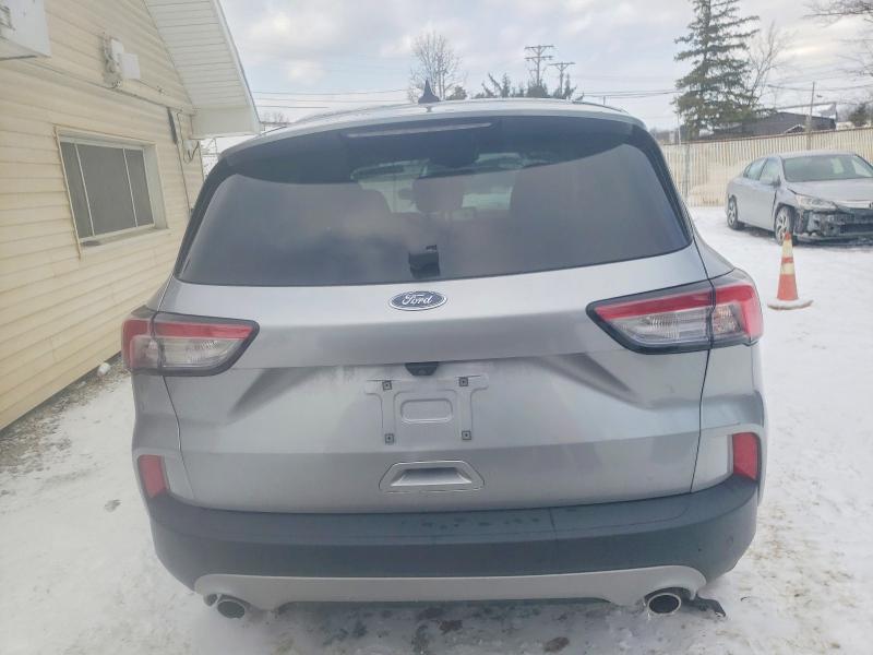 Photo 6 from auction – 2022 FORD ESCAPE with VIN 1FMCU9BZ4NUA48145