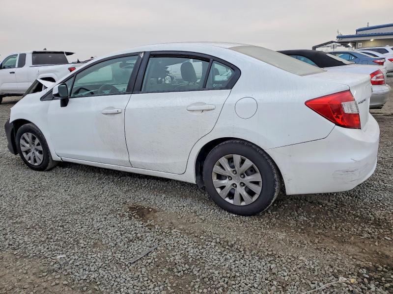 Photo 2 from auction – 2012 HONDA CIVIC LX with VIN 2HGFB2F54CH576775