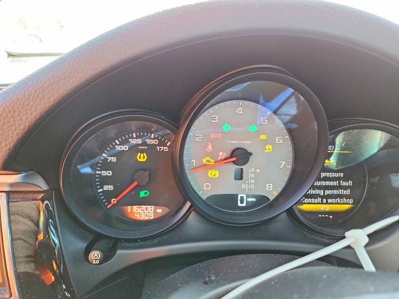 Photo 9 from auction – 2018 PORSCHE MACAN S with VIN WP1AB2A51JLB37001