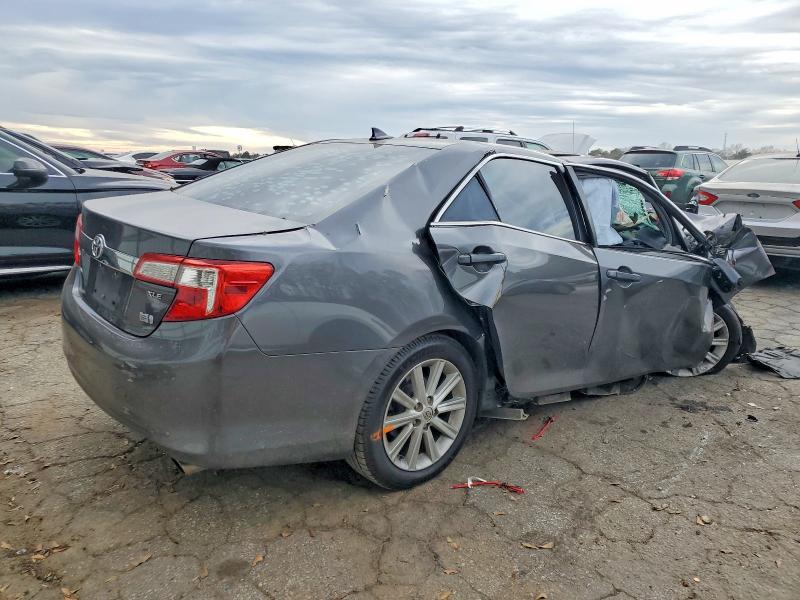 Photo 3 from auction – 2013 TOYOTA CAMRY HYBR with VIN 4T1BD1FK4DU084040