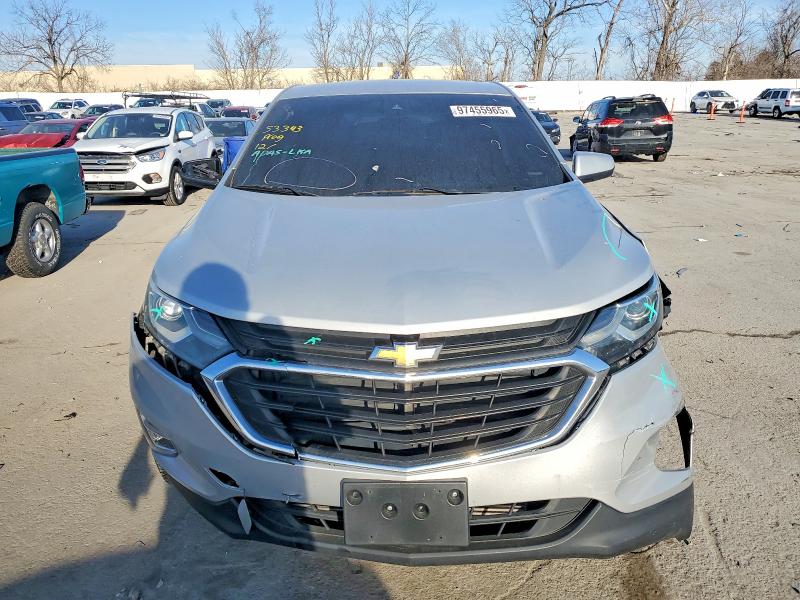 Photo 5 from auction – 2020 CHEVROLET EQUINOX LT with VIN 2GNAXKEV8L6210686