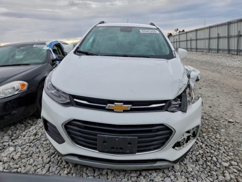 Photo 5 from auction – 2020 CHEVROLET TRAX 1LT with VIN KL7CJLSB9LB010607