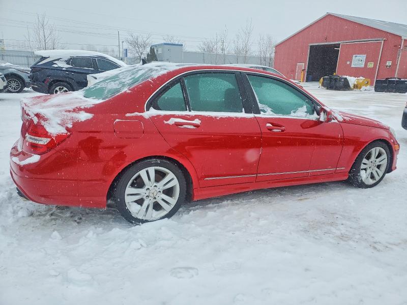 Photo 3 from auction – 2012 MERCEDES-BENZ C 300 4MAT with VIN WDDGF8BB7CA638079