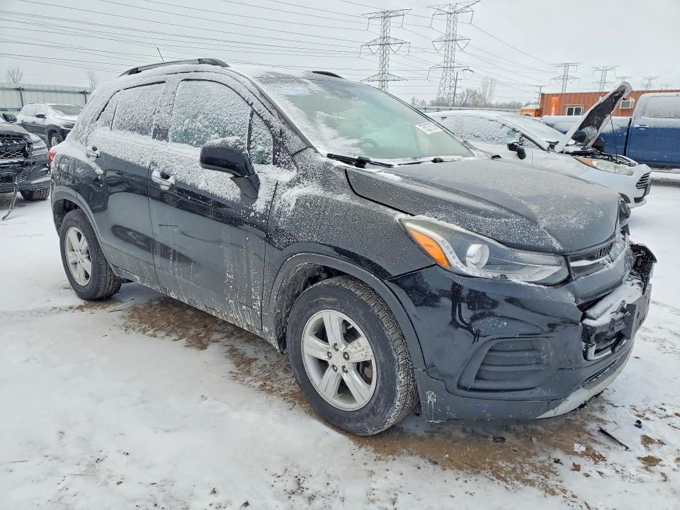 Photo 4 from auction – 2017 CHEVROLET TRAX with VIN 3GNCJLSB8HL169988