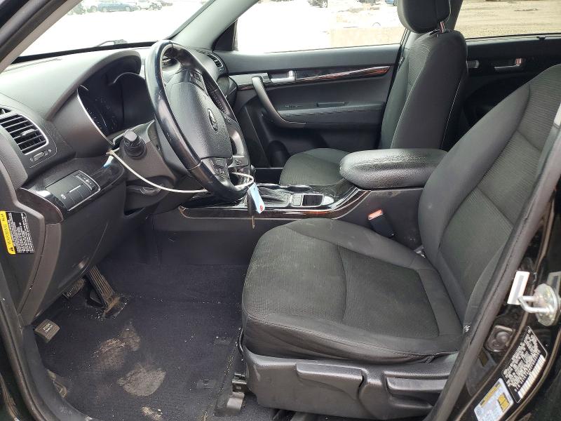 Photo 7 from auction – 2015 KIA SORENTO LX with VIN 5XYKT4A62FG633760