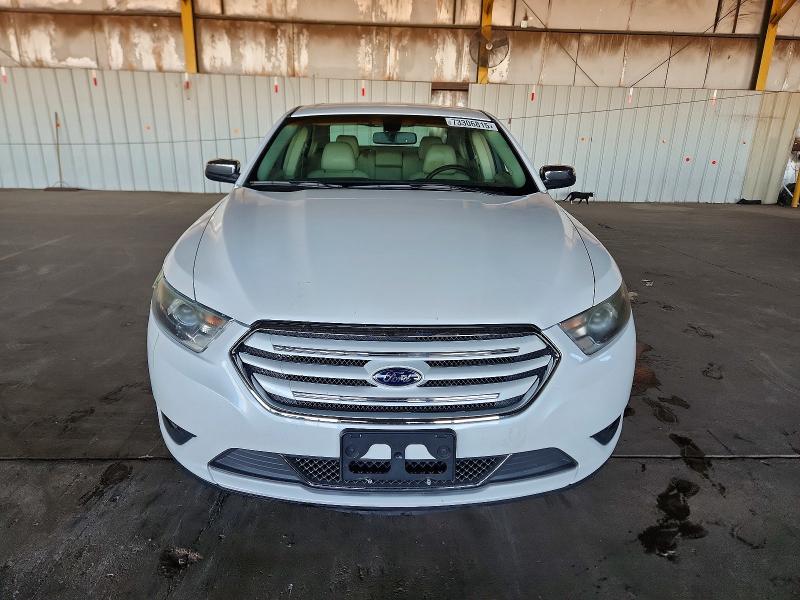 Photo 5 from auction – 2015 FORD TAURUS LIM with VIN 1FAHP2F85FG139456