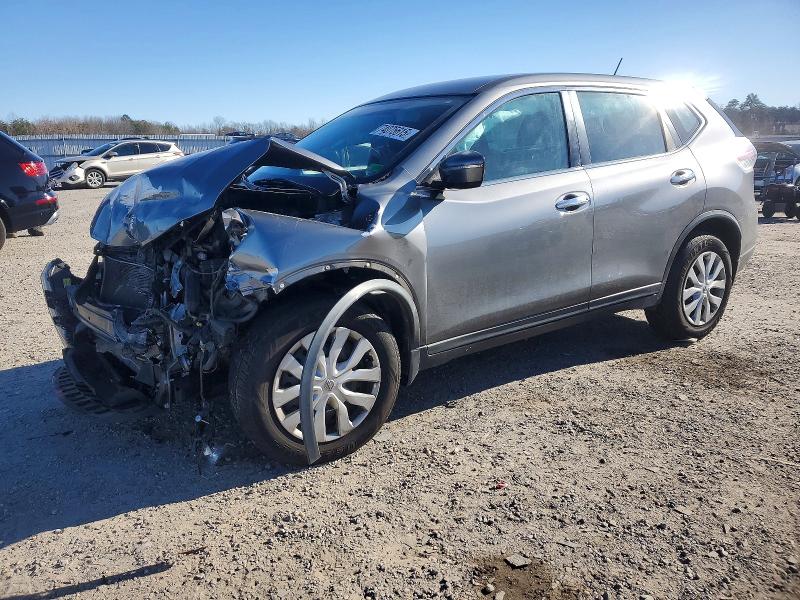 NISSAN ROGUE S 2015 with VIN KNMAT2MV3FP576579 - Photo from auction