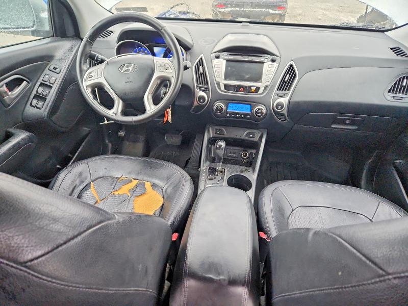 Photo 8 from auction – 2011 HYUNDAI TUCSON with VIN KM8JU3AC5BU191764