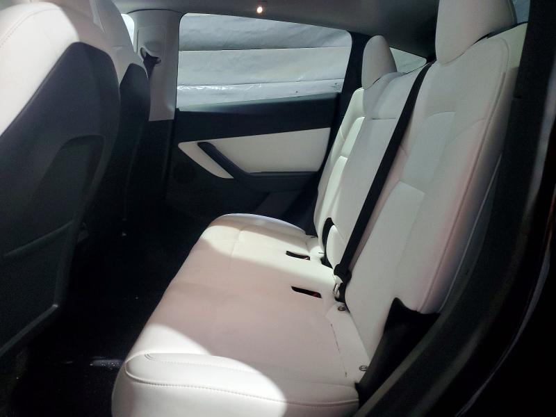 Photo 10 from auction – 2021 TESLA MODEL Y with VIN 5YJYGDEE4MF195599