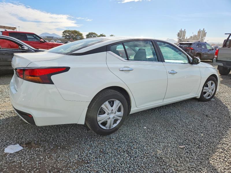 Photo 3 from auction – 2021 NISSAN ALTIMA with VIN 1N4BL4BV0MN382853
