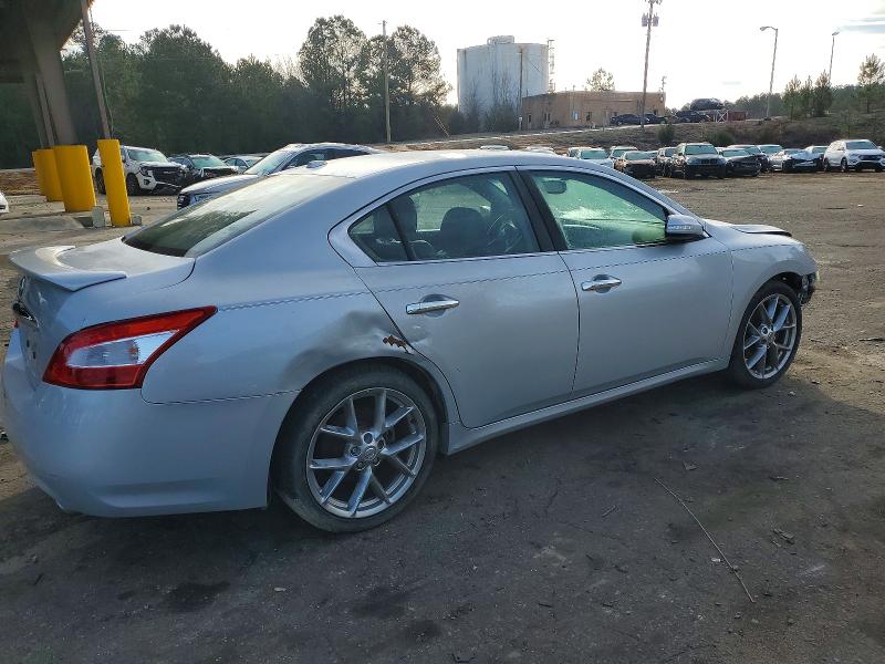 Photo 3 from auction – 2011 NISSAN MAXIMA S with VIN 1N4AA5AP4BC803590