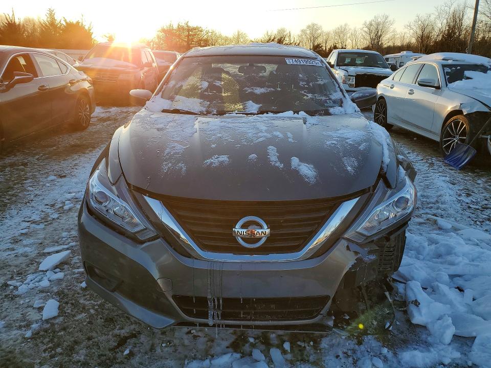 Photo 5 from auction – 2017 NISSAN ALTIMA 2.5 with VIN 1N4AL3AP9HC240768