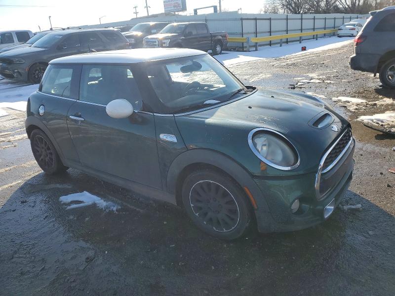 Photo 4 from auction – 2015 MINI COOPER S with VIN WMWXP7C58FT740572
