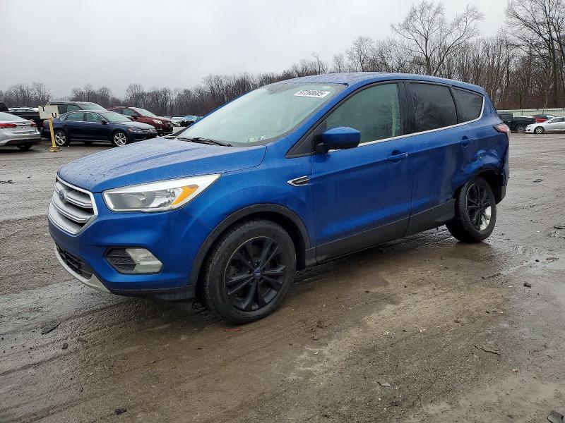 Photo 1 from auction – 2017 FORD ESCAPE SE with VIN 1FMCU9GD0HUD27755