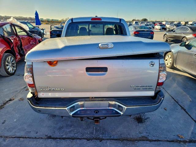 Photo 6 from auction – 2011 TOYOTA TACOMA DOU with VIN 5TFJU4GN2BX011691