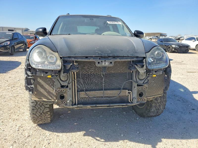 Photo 5 from auction – 2004 PORSCHE CAYENNE TU with VIN WP1AC29P24LA90939