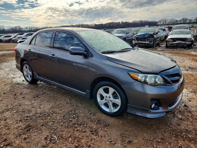 Снимка 4 от търг – 2013 TOYOTA COROLLA BA с VIN 5YFBU4EE7DP105039