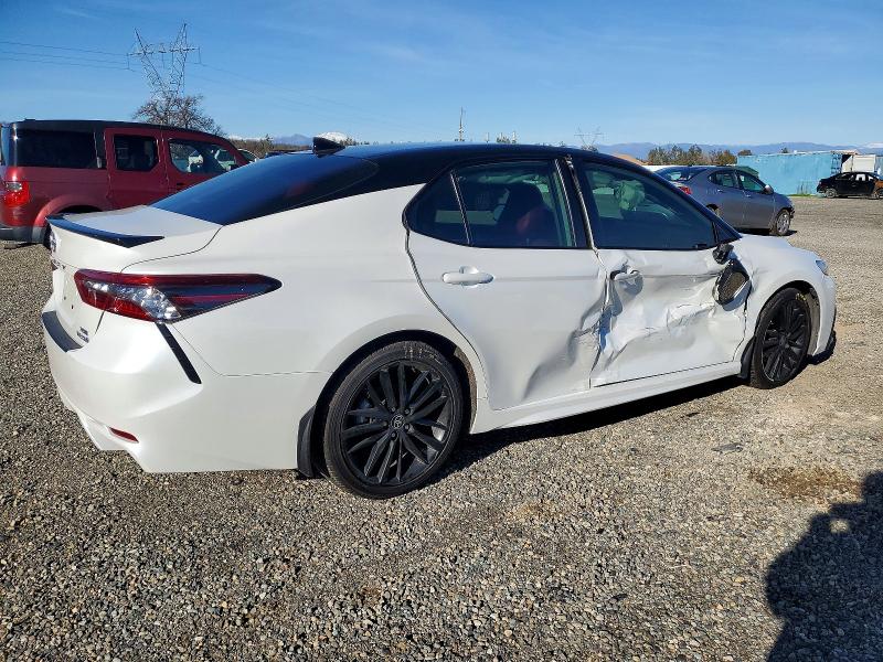 Photo 3 from auction – 2023 TOYOTA CAMRY XSE with VIN 4T1K31AK8PU048639