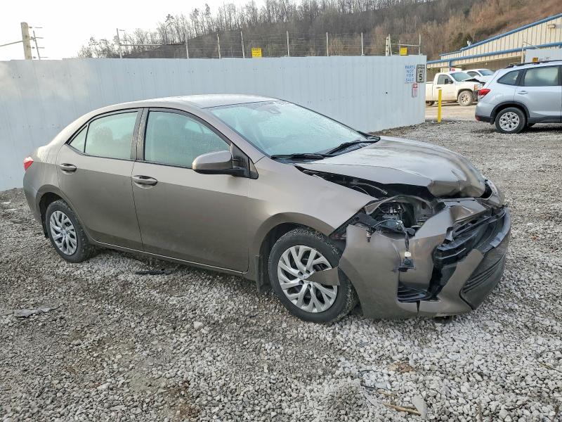 Photo 4 from auction – 2018 TOYOTA COROLLA L with VIN 2T1BURHE5JC093185
