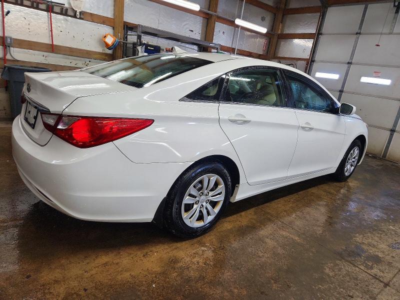 Photo 3 from auction – 2013 HYUNDAI SONATA GLS with VIN 5NPEB4AC3DH590820