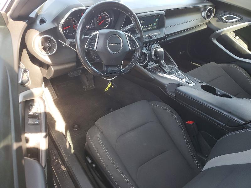Photo 8 from auction – 2017 CHEVROLET CAMARO with VIN 1G1FB3DX7H0209429