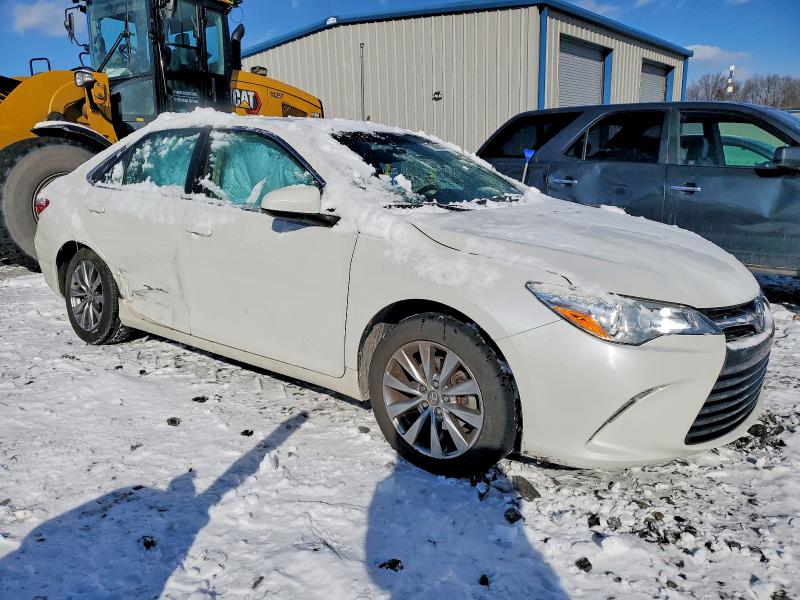 Photo 4 from auction – 2016 TOYOTA CAMRY LE with VIN 4T1BF1FK8GU207630