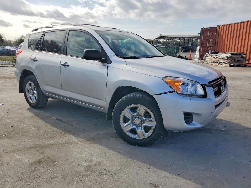 Photo 4 from auction – 2012 TOYOTA RAV4 with VIN 2T3ZF4DV5CW156585