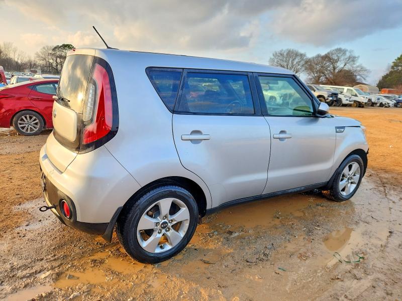 Photo 3 from auction – 2017 KIA SOUL with VIN KNDJN2A21H7450471