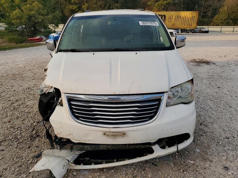 Photo 5 from auction – 2012 CHRYSLER TOWN & COU with VIN 2C4RC1CG7CR416456