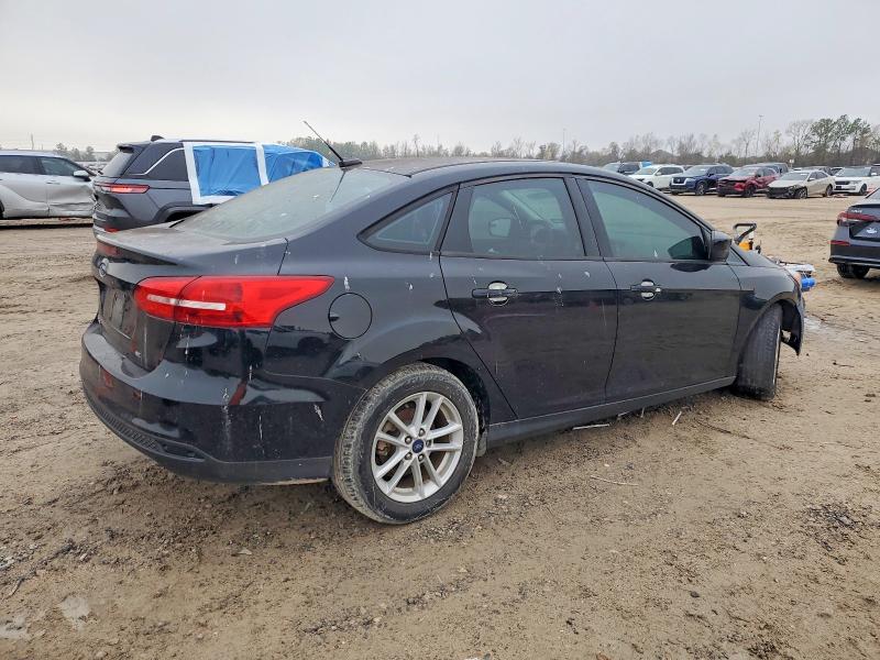 Photo 3 from auction – 2018 FORD FOCUS with VIN 1FADP3FE2JL229402
