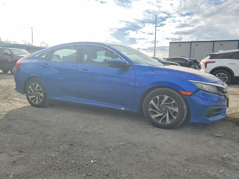 Photo 4 from auction – 2017 HONDA CIVIC with VIN 2HGFC2F76HH522271